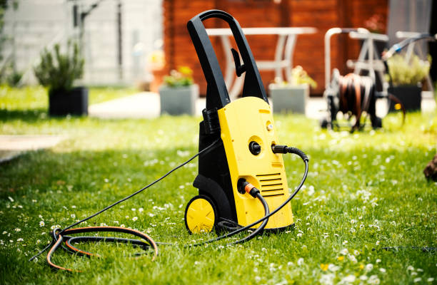 Best Pool Deck Cleaning  in Maumelle, AR